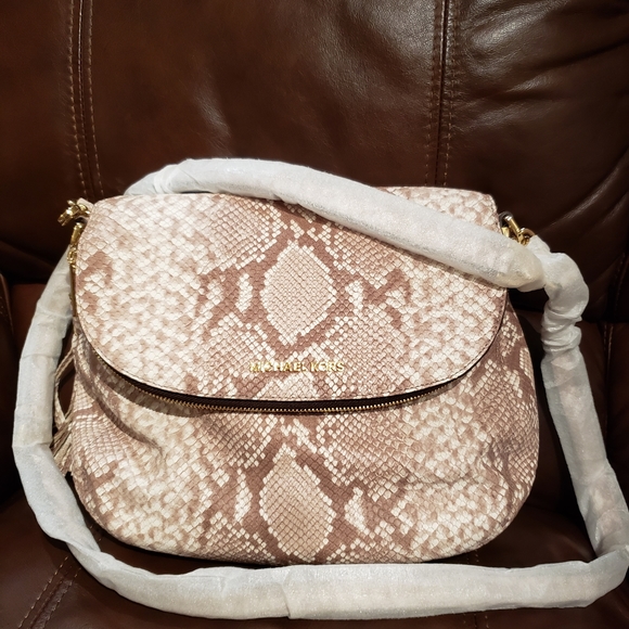 Michael Kors NWT Bedford Embossed Leather Satchel - Picture 1 of 11